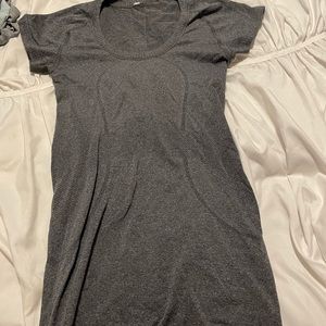 Lululemon gray swiftly tech shirt